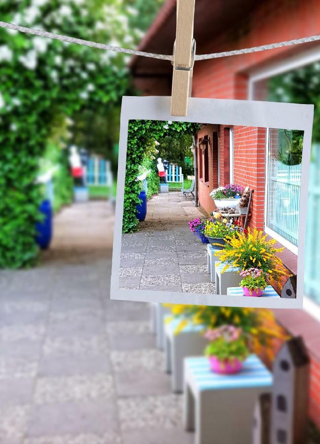 Landhaus Pfahlershof Hotel Karolinenkoog Bagian luar foto